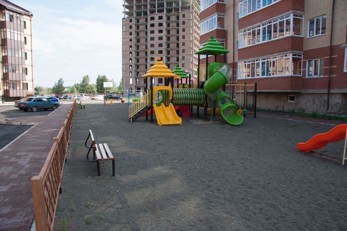 продажа квартир по ул. Авиаторов, 16