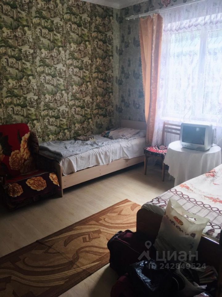 Продажа двухкомнатной квартиры 41м² ул. Фрунзе, 30, Ессентуки, Ставропольский край - база ЦИАН, объявление 242849524