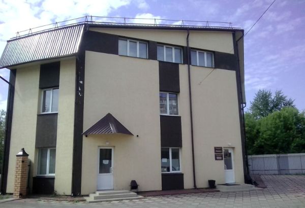 Отдельно стоящее здание на ул. Клары Цеткин, 9