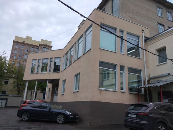 Офисное здание на ул. Новощукинская, 7к1