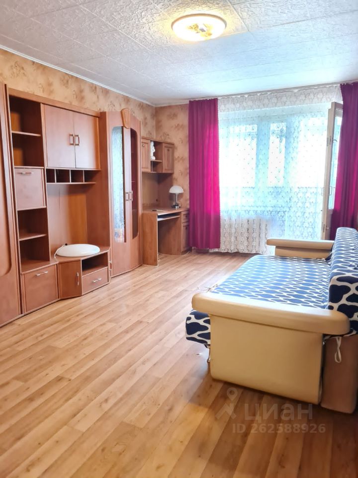 Снять двухкомнатную квартиру 52м² ул. Чекистов, 141, Калининград, Калининградская область, р-н Центральный - база ЦИАН, объявление 262588926