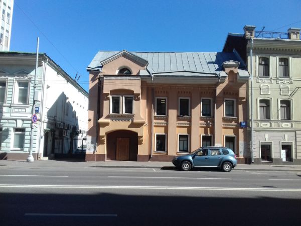 Административное здание на ул. Бакунинская, 78