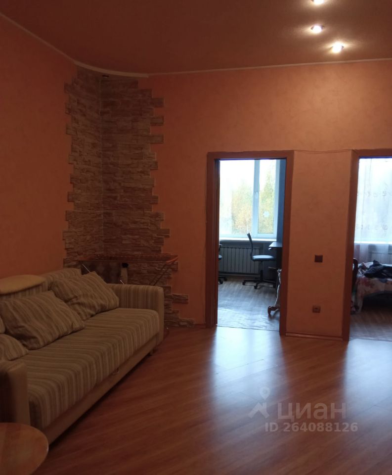 Продажа трехкомнатной квартиры 66.7м² Коммунальная ул., 75, Стрежевой ...