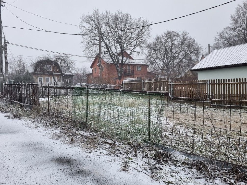 Кирпичный дом с участком. Деревня мамоново. Беседы москва район купить дом. Снт машиностроитель бийский район. Участки беседы.