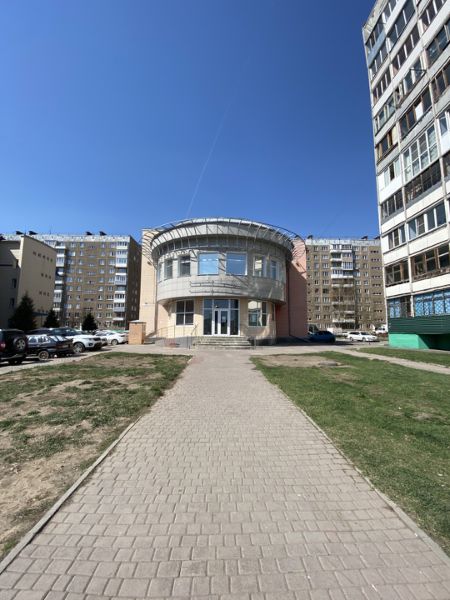 Отдельно стоящее здание Аврора