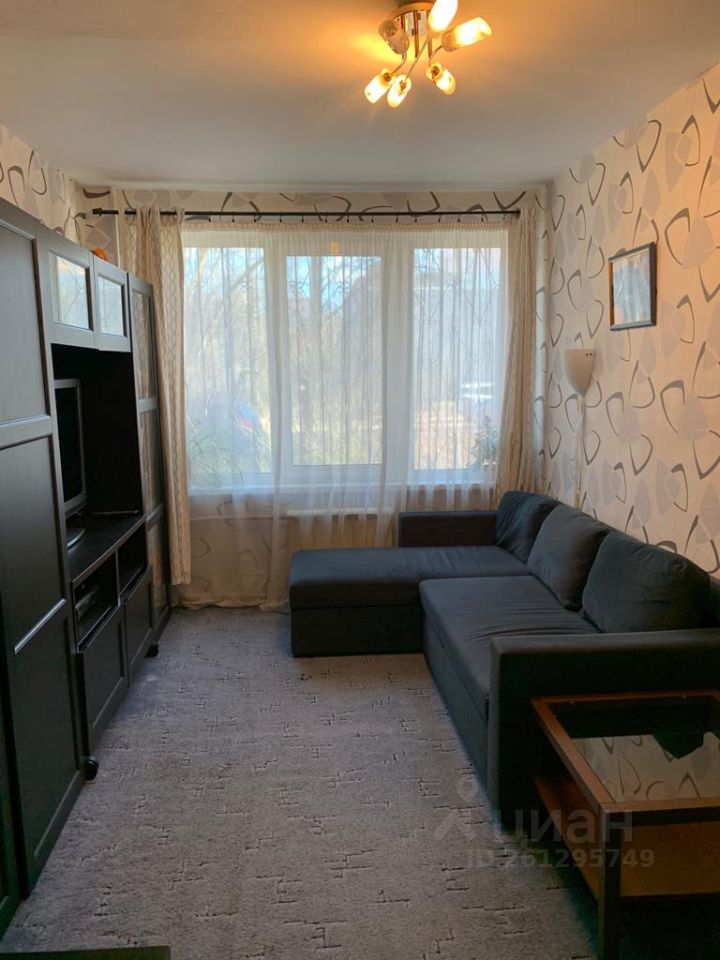 Купить трехкомнатную квартиру 42м² Трамвайный просп., 19К2, Санкт-Петербург, р-н Кировский, Княжево м. Ленинский проспект - база ЦИАН, объявление 261295749