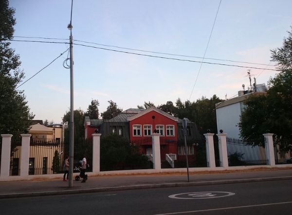 Офисное здание на ул. Мантулинская, 5с3