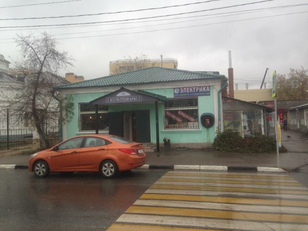 Торговый дом на ул. Московская, 37