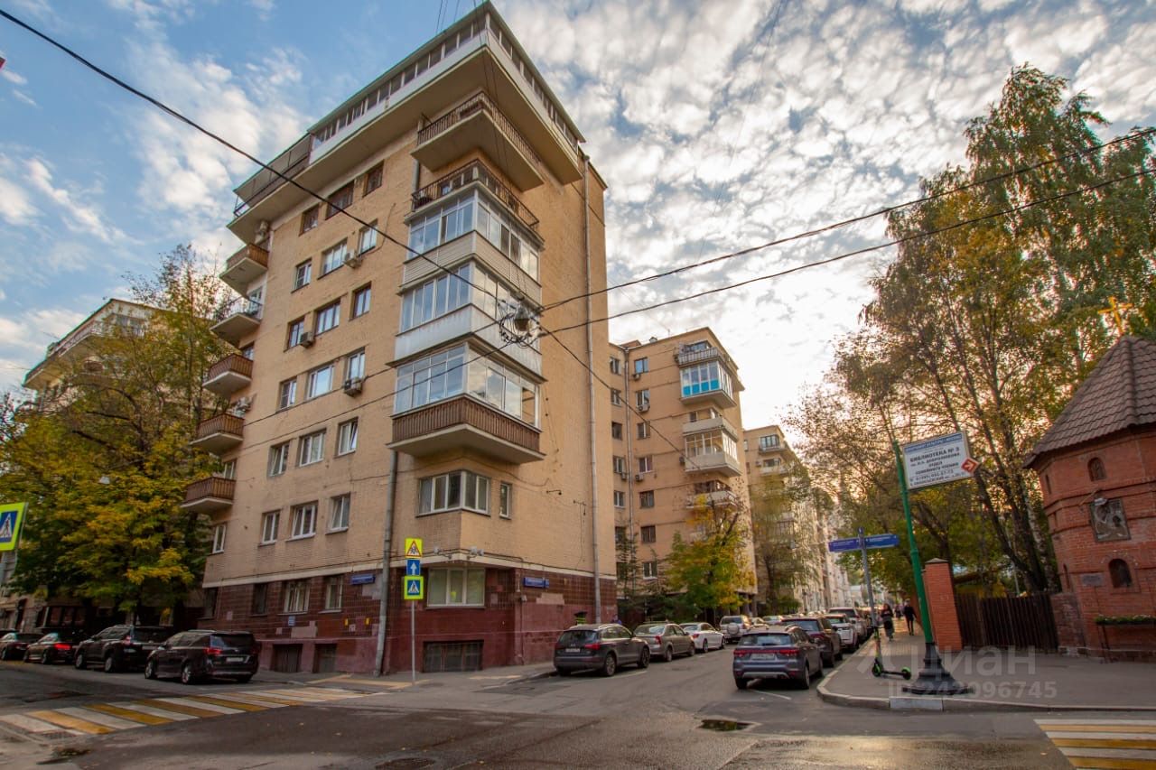 Купить трехкомнатную квартиру 62м² пер. Сивцев Вражек, 15/25, Москва, ЦАО, р-н Хамовники м. Кропоткинская - база ЦИАН, объявление 242096745