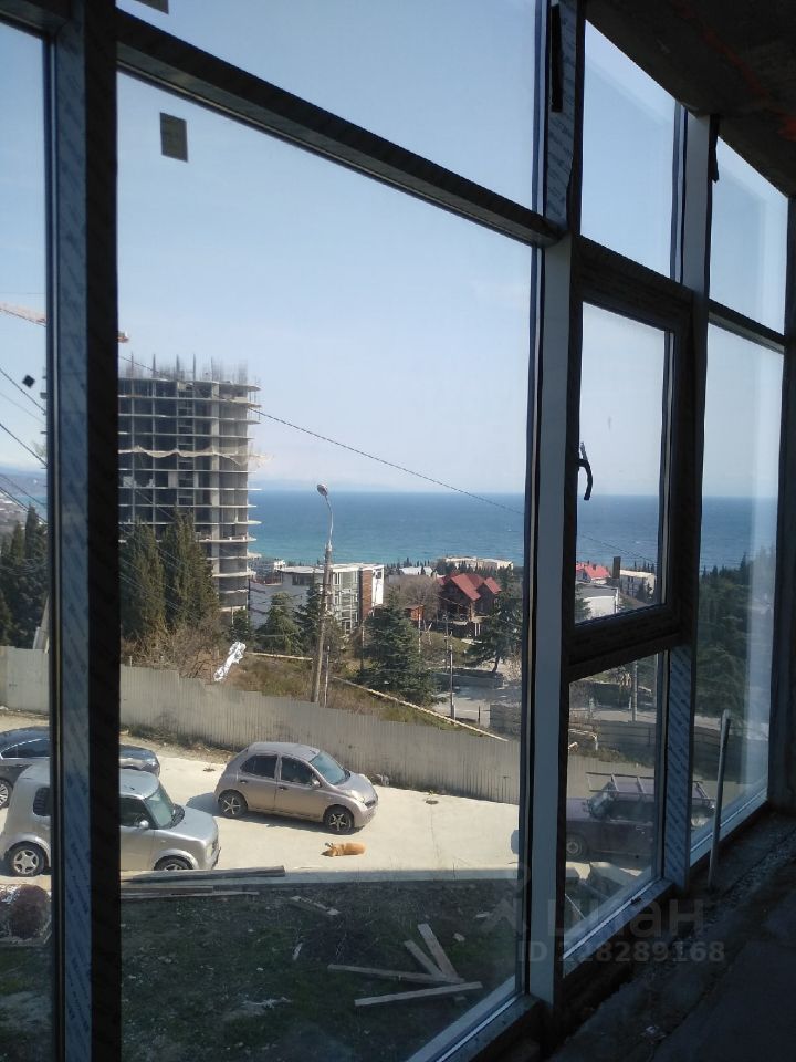 Продажа двухкомнатной квартиры 30м² ул. Сергеева-Ценского, Алушта, Крым респ. - база ЦИАН, объявление 228289168