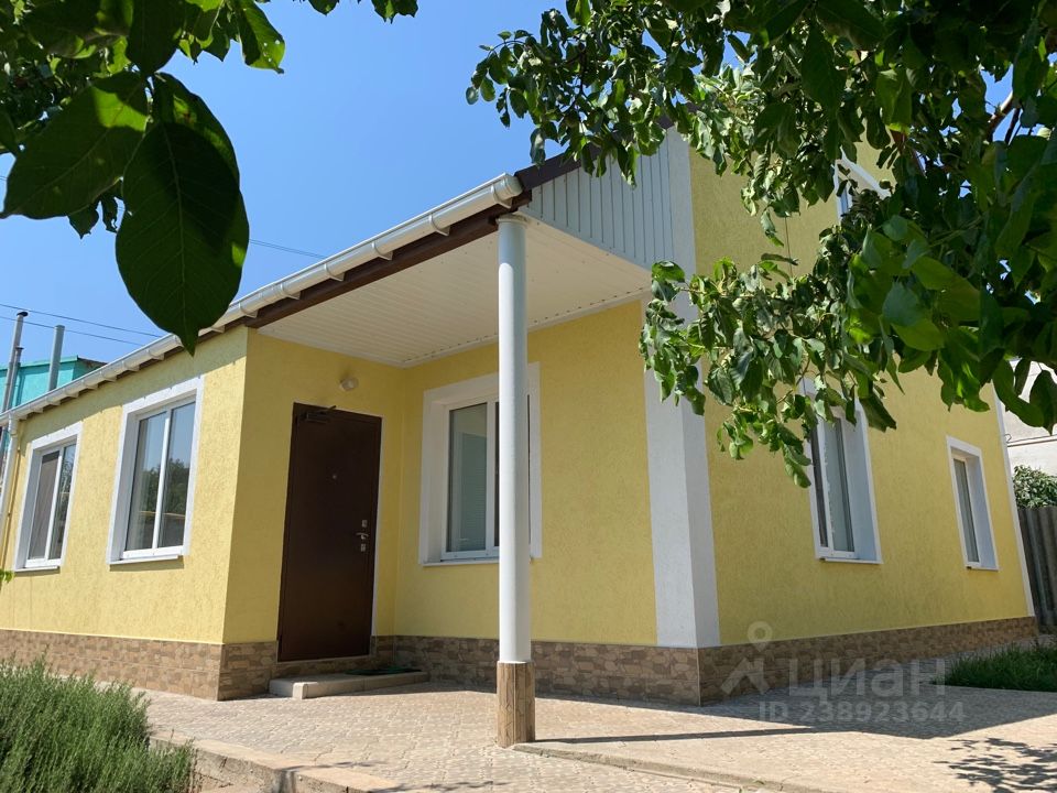 дачи в черноморском крым. черноморский район село медведево ул виноградная дом 53. купить дачу крым черноморское. дома в черноморском районе. дома в черноморском районе.