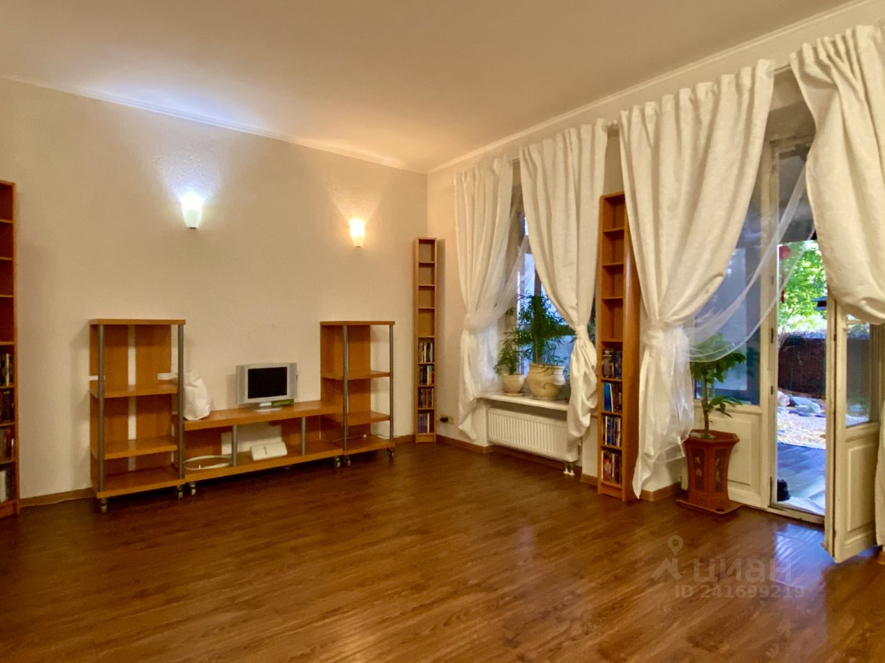 Аренда дома 180м² ул. Школьная, Московская область, Домодедово городской округ, Новосъяново деревня - база ЦИАН, объявление 241699219