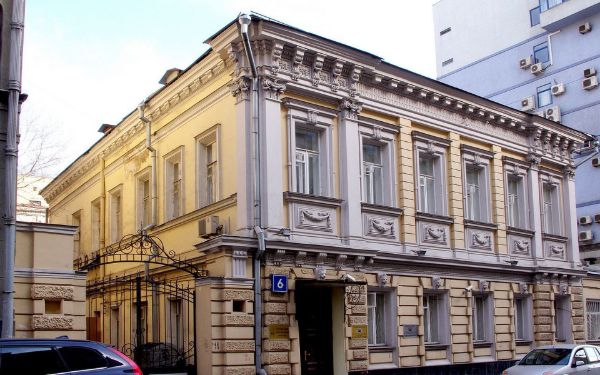 Офисное здание на ул. Щепкина, 6с1