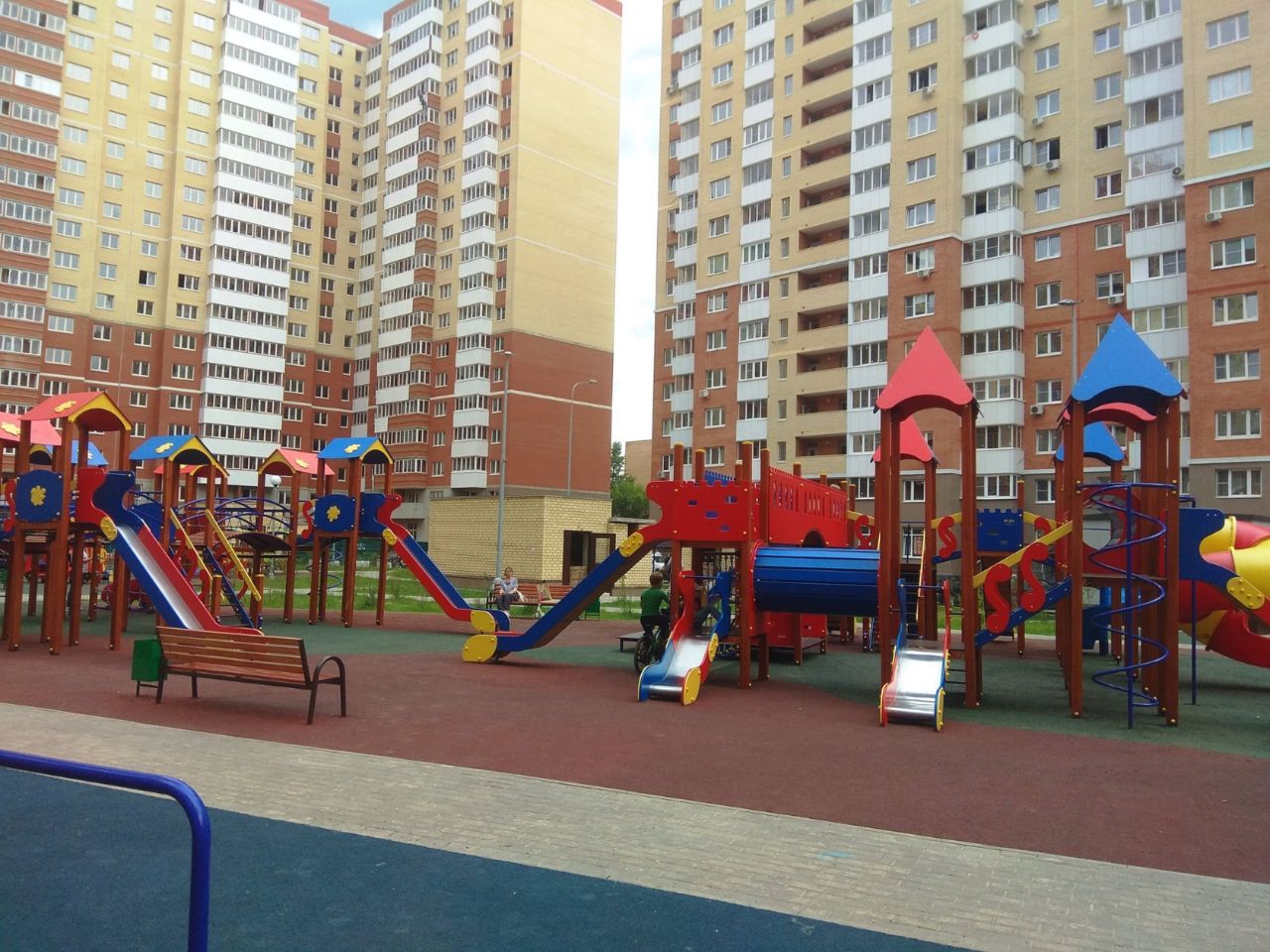 купить квартиру в ЖК Центр+ (Центр плюс)