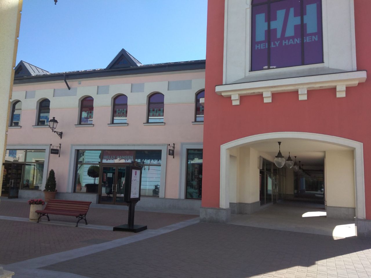 продажа помещений в ТЦ Outlet Village Белая Дача (Аутлет Вилладж Белая Дача) (8с11)