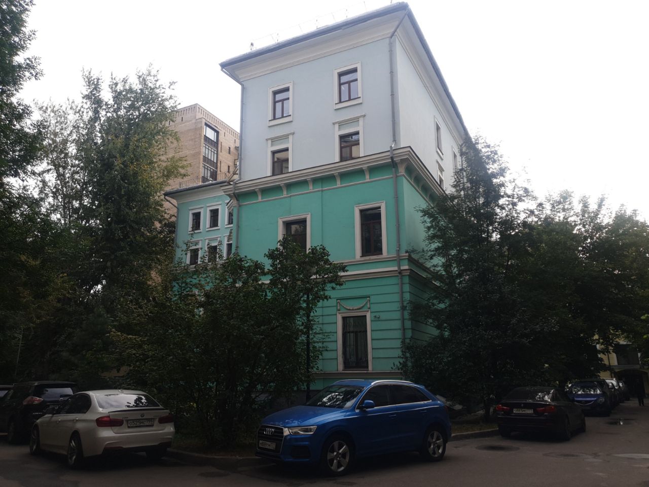 Бизнес Центр на ул. Спиридоновка, 20с2