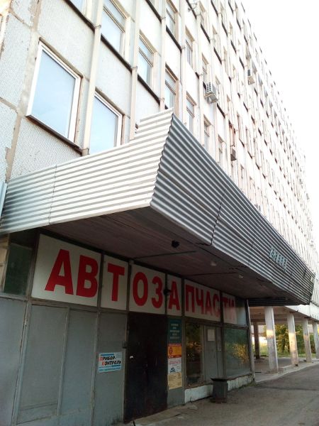 Торгово-офисный комплекс на Московском шоссе, 42