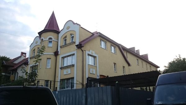 Офисное здание на ул. Чехова, 1А