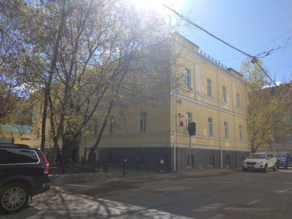 Административное здание в Большом Могильцевском пер., 7с2