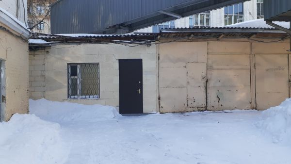 Офисное здание в Большом Толмачёвском пер., 3с3