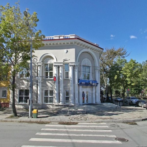 Офисное здание на ул. Ленина, 230