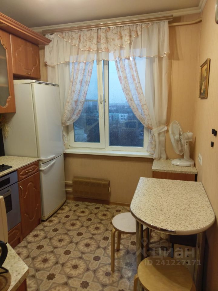 Снять двухкомнатную квартиру 46м² Ферганская ул., 24, Москва, ЮВАО, р-н Выхино-Жулебино м. Юго-Восточная - база ЦИАН, объявление 241227171