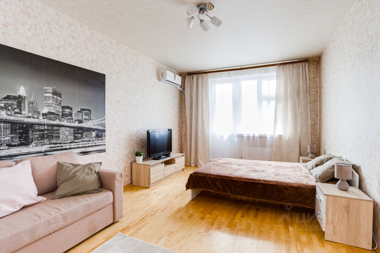 Аренда однокомнатной квартиры 45м² Международная ул., 34, Москва, ЦАО, р-н Таганский м. Римская - база ЦИАН, объявление 216882676