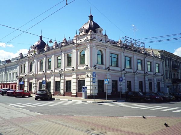 Отдельно стоящее здание на ул. Рождественская, 35