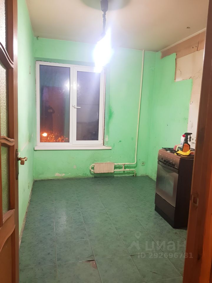 Продаю трехкомнатную квартиру 60.5м² ул. Верхние Поля, 5К3, Москва ...