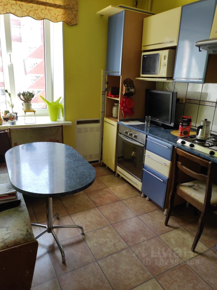 Снять двухкомнатную квартиру 50м² ул. Авроры, 5/9, Уфа, Башкортостан респ., р-н Кировский, мкр. Старая Уфа - база ЦИАН, объявление 262596468