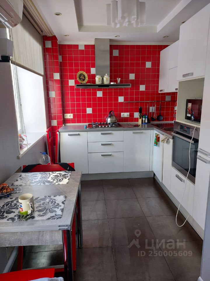 Купить трехкомнатную квартиру 51м² Парковая ул., 12, Лыткарино, Московская область - база ЦИАН, объявление 250005609
