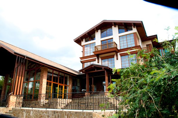 Снять коттедж на сутки в Московской области, аренда домов посуточно в ...