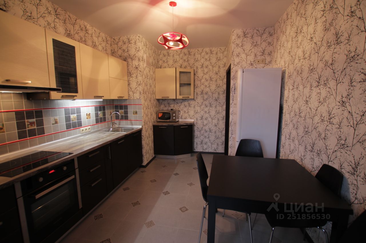 Сдам двухкомнатную квартиру 55м² Симферопольский бул., 30к1, Москва, ЮЗАО, р-н Зюзино м. Чертановская - база ЦИАН, объявление 251856530