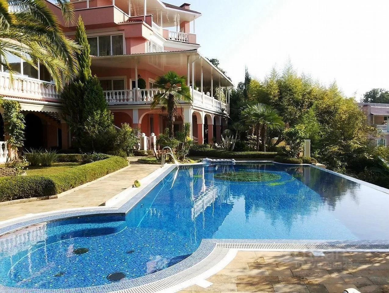 дагомыс дома с бассейном. вилла в дагомысе. лучшие отели сочи с бассейном. сити парк отель сочи бассейн. дагомыс дома с бассейном.