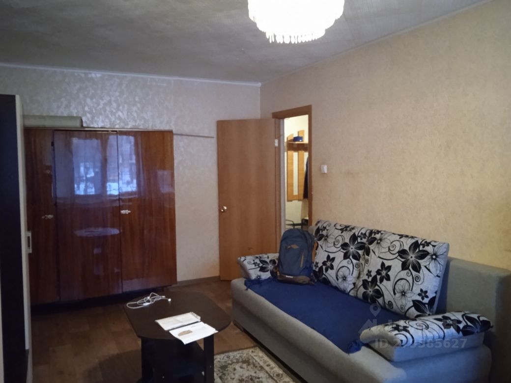 Купить трехкомнатную квартиру 61.1м² Нарвская ул., 8к2, Санкт-Петербург ...