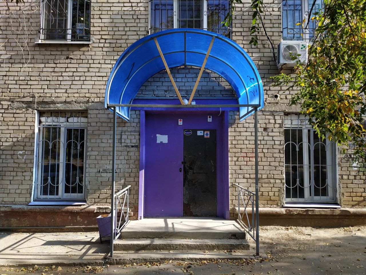 Аренда помещения свободного назначения 74м² ул. Батова, 8, Волгоград, Волгоградская область, р-н Тракторозаводский - база ЦИАН, объявление 242495002