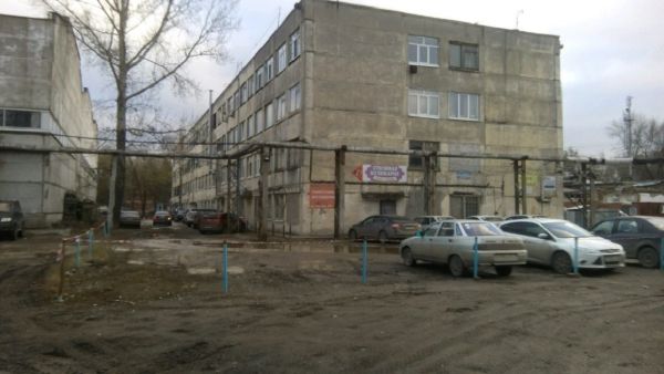 Бизнес-центр на проспекте Кирова, 255