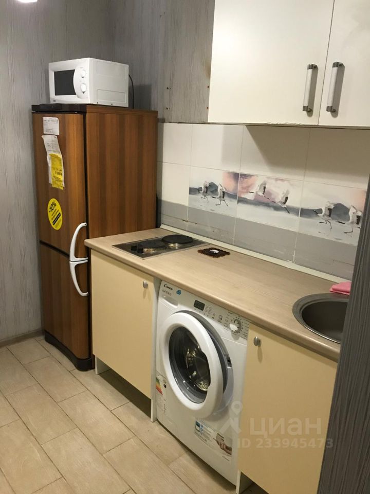 Аренда двухкомнатной квартиры 35м² ул. Масгута Латыпова, 58, Казань, Татарстан респ., р-н Вахитовский, мкр. Калуга м. Площадь Тукая - база ЦИАН, объявление 233945473