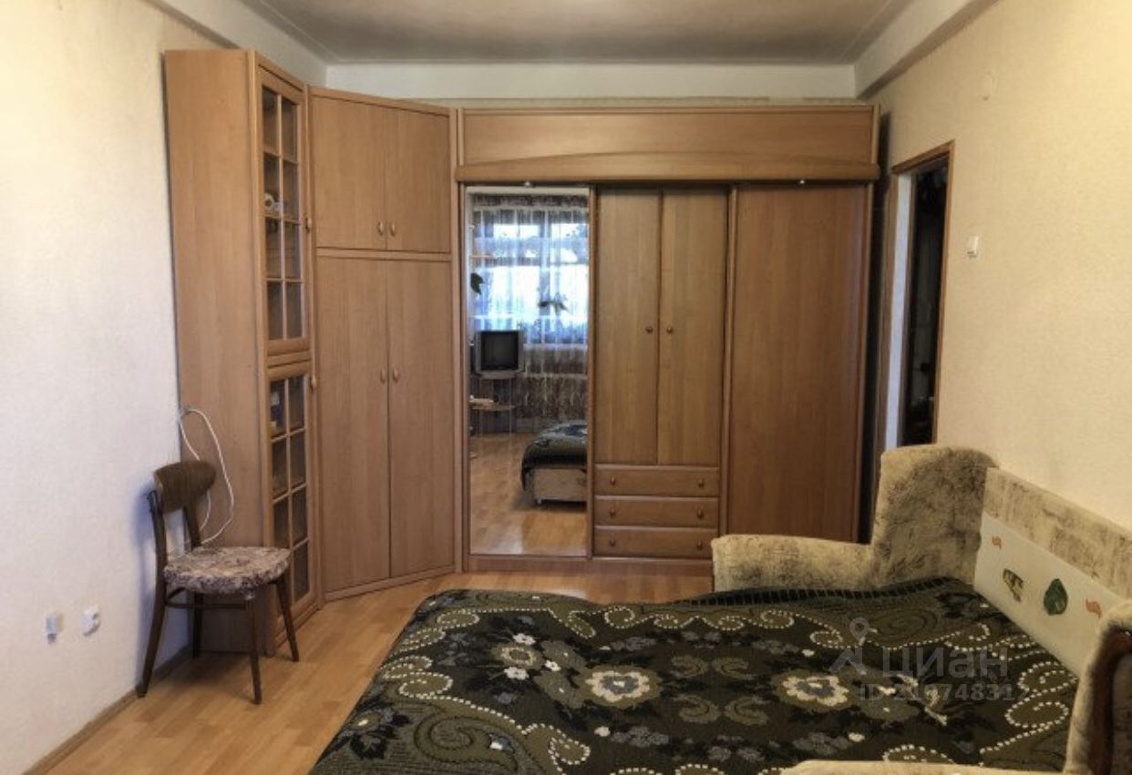 Аренда однокомнатной квартиры 38м² просп. Победы, 12, Севастополь, р-н Нахимовский, мкр. Победа - база ЦИАН, объявление 210748312