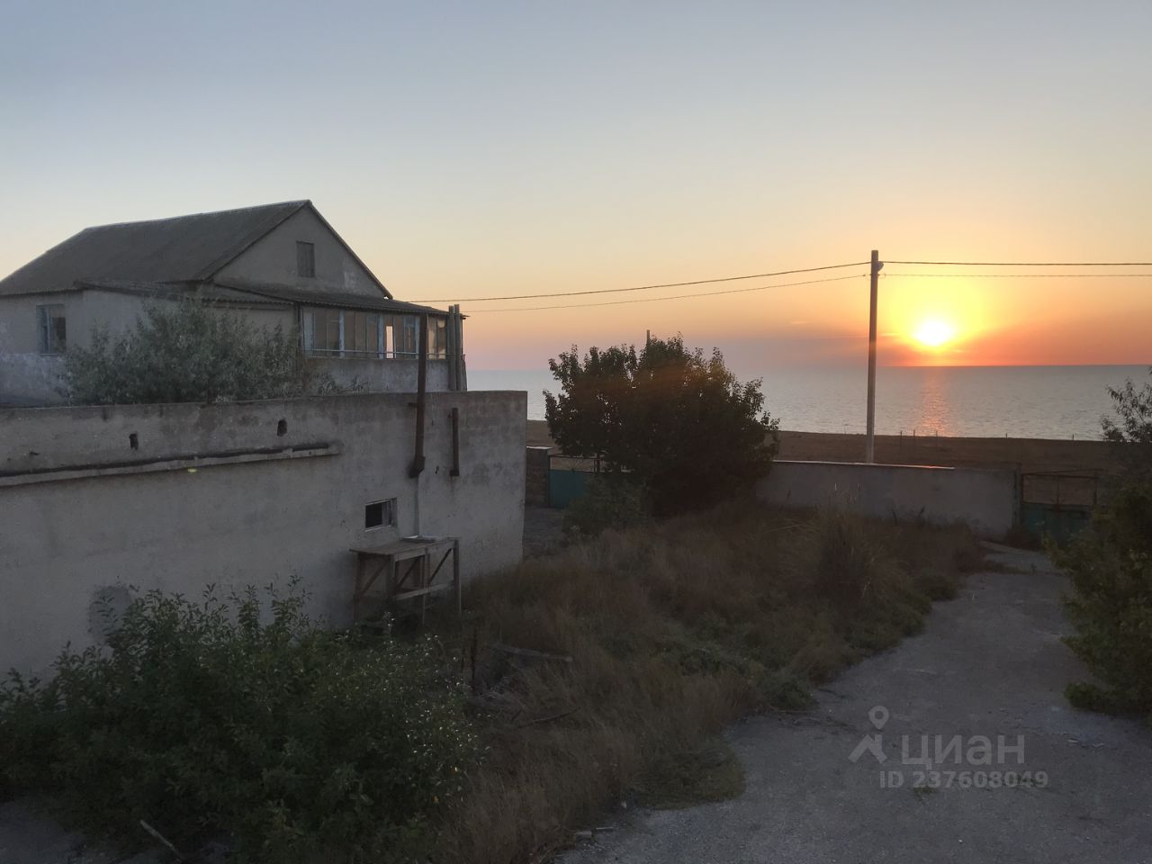 Купить дом 145.2м² ул. Морская, Крым респ., Черноморский район, Межводное село - база ЦИАН, объявление 237608049