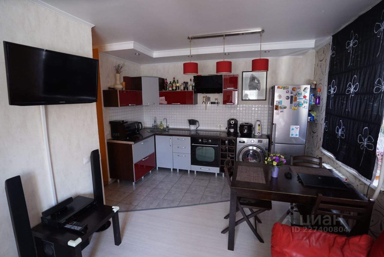 Купить двухкомнатную квартиру 48м² ул. Юшкова, 4А, Красноярск, Красноярский край, р-н Октябрьский, мкр. Северо-Западный - база ЦИАН, объявление 227400804