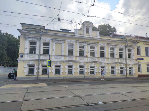 Отдельно стоящее здание на ул. Новокузнецкая, 29с1