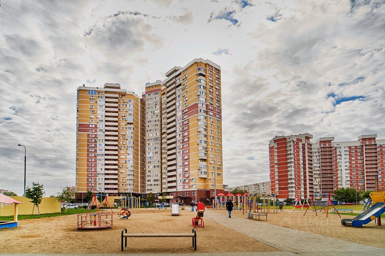 Краснодар, ул. Генерала шифрина 5 краснодар. Ул генерала шифрина 1 краснодар. Улица генерала шифрина краснодар микрорайон юбилейный. Квартиры генерала шифрина 7.