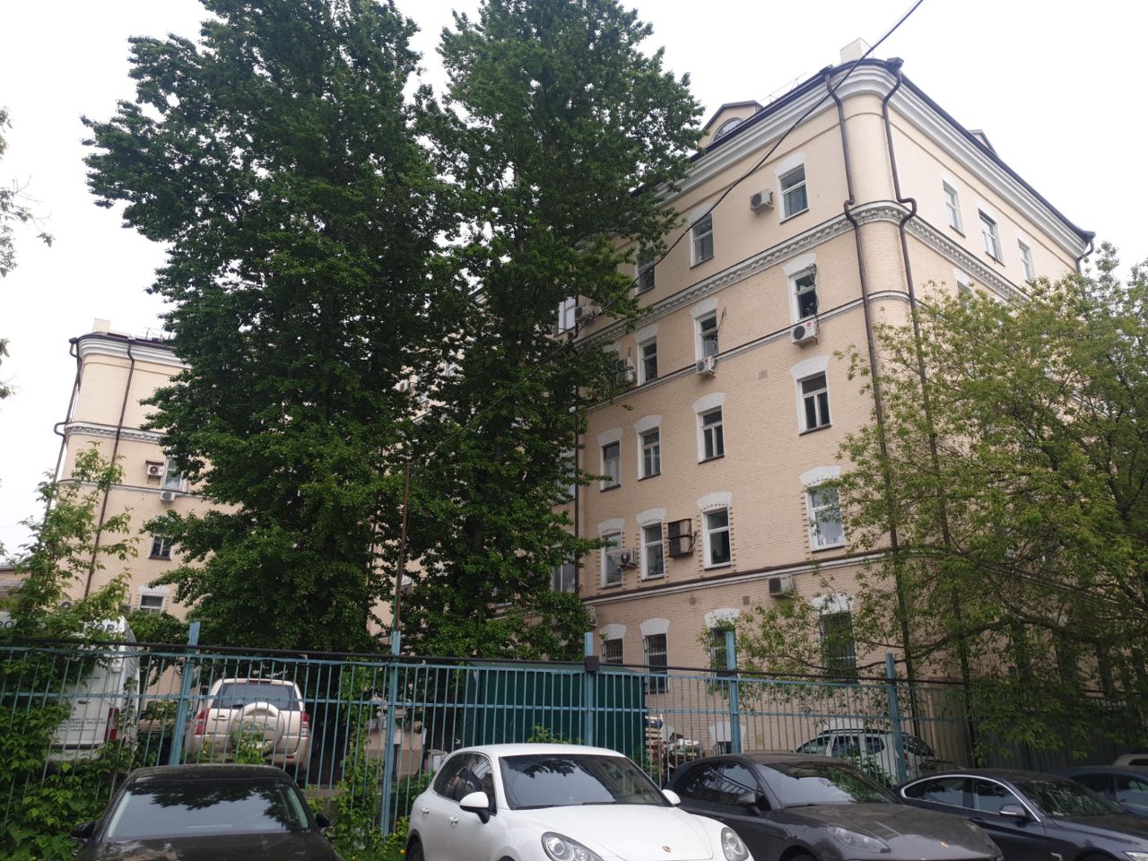 аренда помещений в БЦ на ул. Красина, 27с2