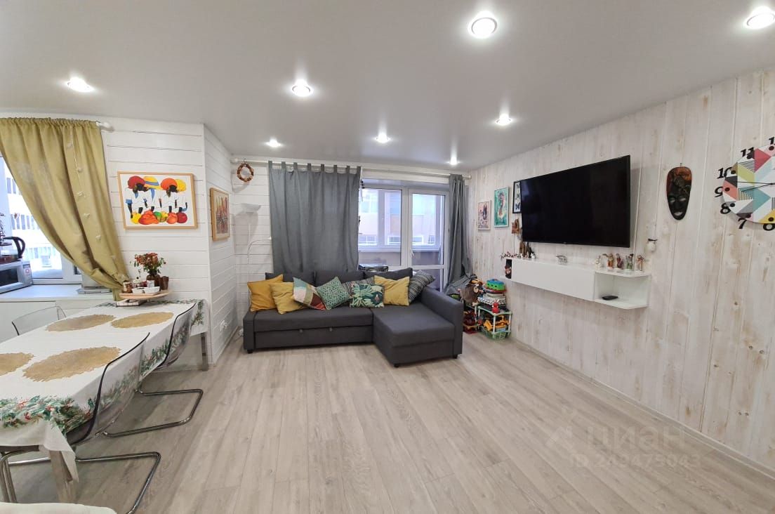 Продаю трехкомнатную квартиру 63м² ул. Вишневского, 10, Казань, Татарстан респ., р-н Вахитовский м. Площадь Тукая - база ЦИАН, объявление 249475043