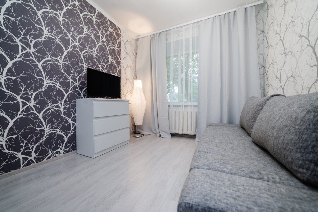 13 1 комнатную. Мичуринская 37 квартиры посуточно. Тамбовская 10 к 2. Снять однокомнатную квартиру на мичуринском. Мичуринск квартелия.