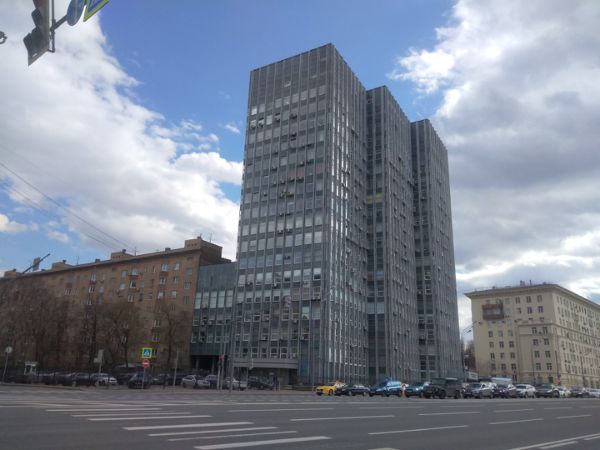 Административное здание на Ленинском проспекте, 9