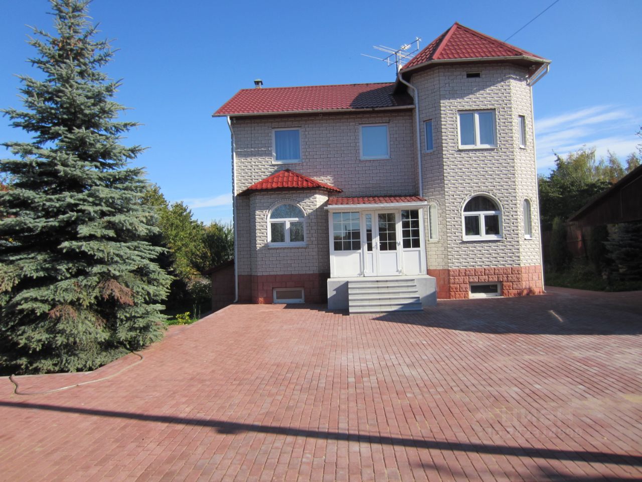 Снять дом 320м² ул. Подгорная, 10, Московская область, Мытищи городской округ, Высоково деревня м. Медведково - база ЦИАН, объявление 242314899