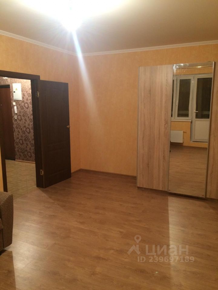 Купить однокомнатную квартиру 38м² ул. Бианки, 10, Москва, НАО (Новомосковский), Московский м. Филатов Луг - база ЦИАН, объявление 239697189