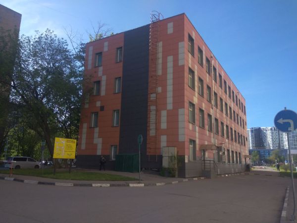Административное здание на ул. Душинская, 3с13